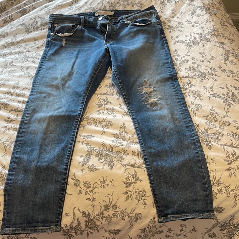 Levi’s Size 31 - Boyfriend Skinny